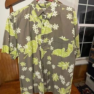 🤩 4/$25 Vintage Old Navy Hawaiian Shirt
